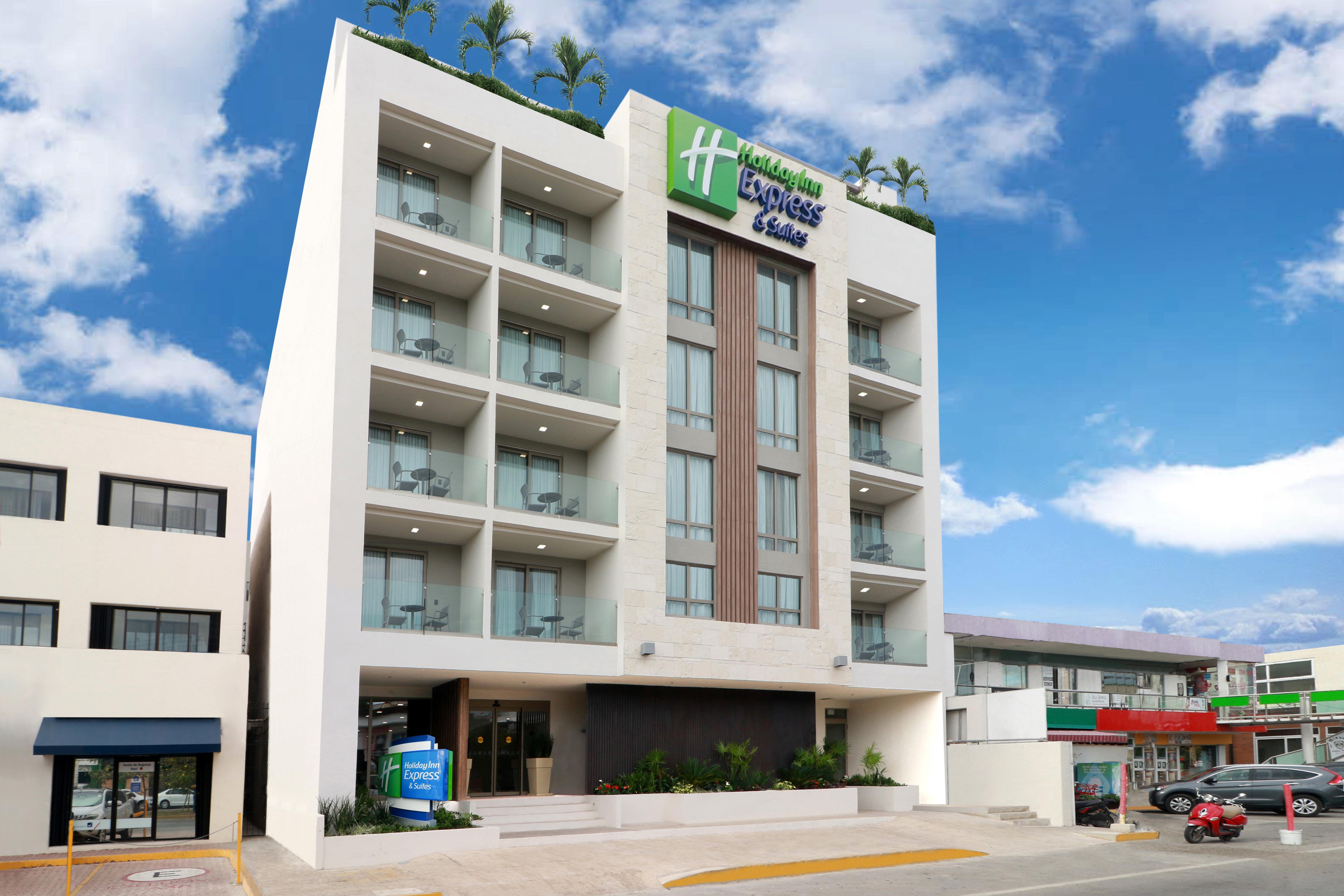 Holiday Inn Express & Suites - Playa Del Carmen, An Ihg Hotel Exterior photo